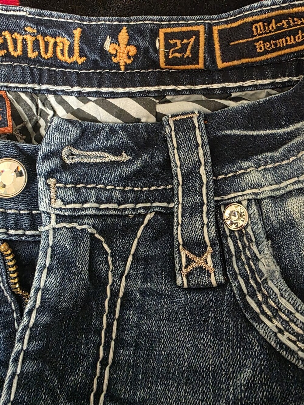 Rock Revival Bermuda Denim Shorts Women's Size 27. - Picture 15 of 16